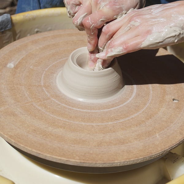 Throwing bat; Pottery has never been so easy