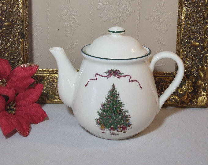 Christmas Tree Teapot, Macy's the Cellar O'tannenbaum Porcelain 4 Cup