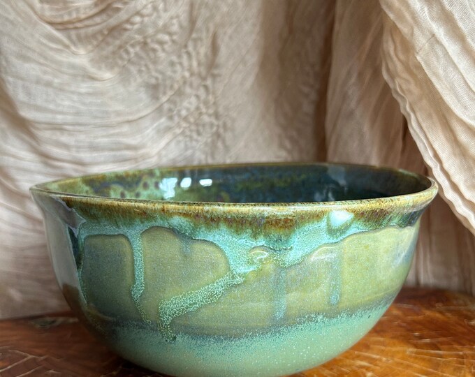 Green Bowl, Wheel Thrown Pottery, Artful Dinnerware, Handmade Ceramics ...