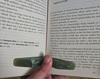 Thumb Book Holder - Resin Page Holder for Book Lovers - Reading Accessories