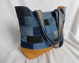 Soft tote bag Sac à main cousu main en jean recyclé style patchwork et vinyle jaune moutarde