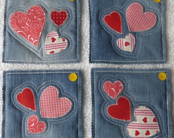 Valentine's Day saucer in patchwork with red cotton hearts applied