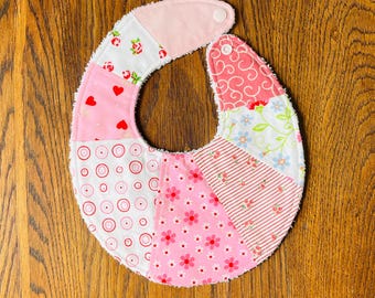 patchwork bib, quilted bib, birth gift bib, zero waste bib, baby bib, baby shower gift, newborn gift