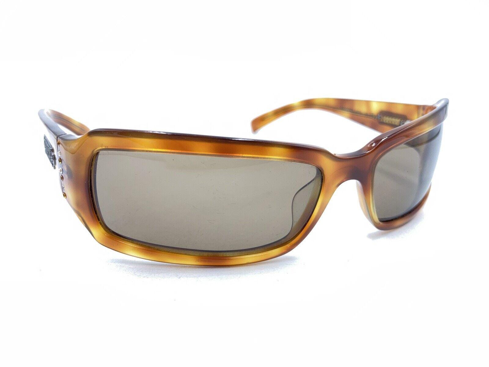 Anna Sui Oval Sunglasses with Brown Lenses and Tortoiseshell Temples Earthshine Cookie Tort Female Oval Sunglasses | Aire – AIRE US main image 4