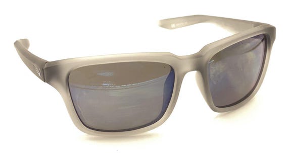 nike essential spree