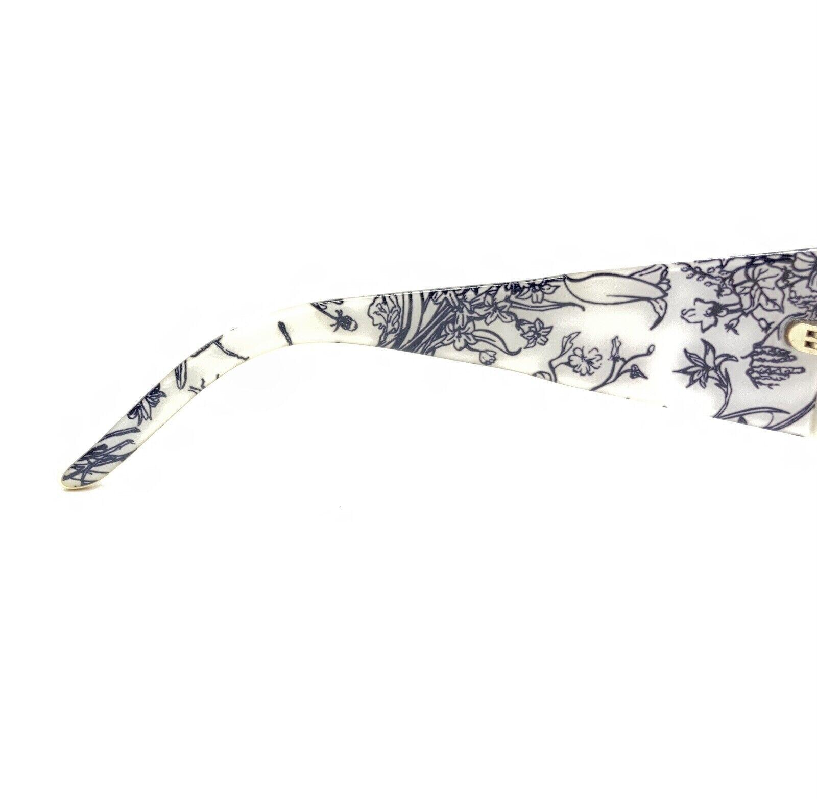 Vintage Gucci Clear Floral Print Sunglasses Gucci Oversized Square Sunglasses with Flower Details  main image 2