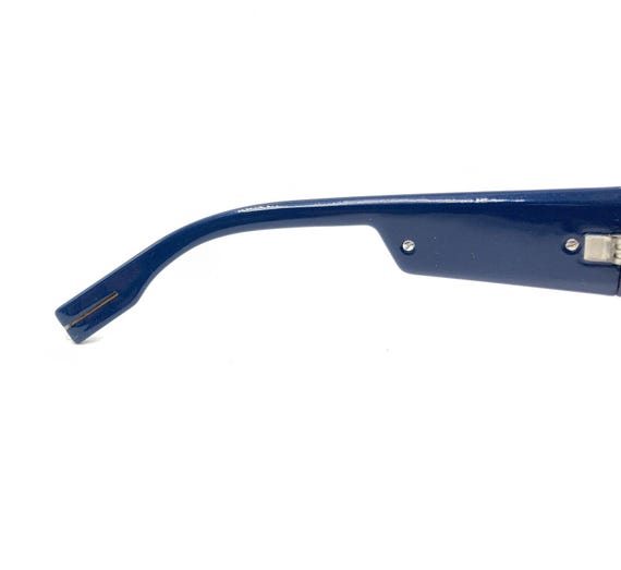 Hugo Boss Wrap Sunglasses - Women’s Hugo Boss Sunglasses Women main image 3