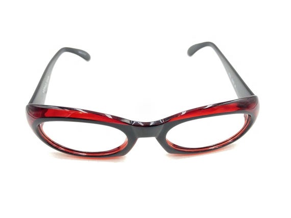 Donald J Pliner 124432 Black Translucent Dark Red Sunglasses  display picture 2