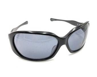 Oakley Betray Black Large Wrap Sunglasses Frames 64-13 125 Designer Men Women