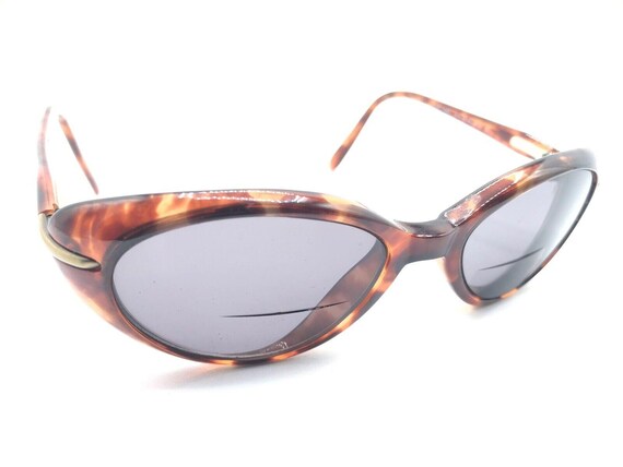 Maui Jim MJ-147-10 Dark Brown Tortoise Oval Sunglasses  display picture 3
