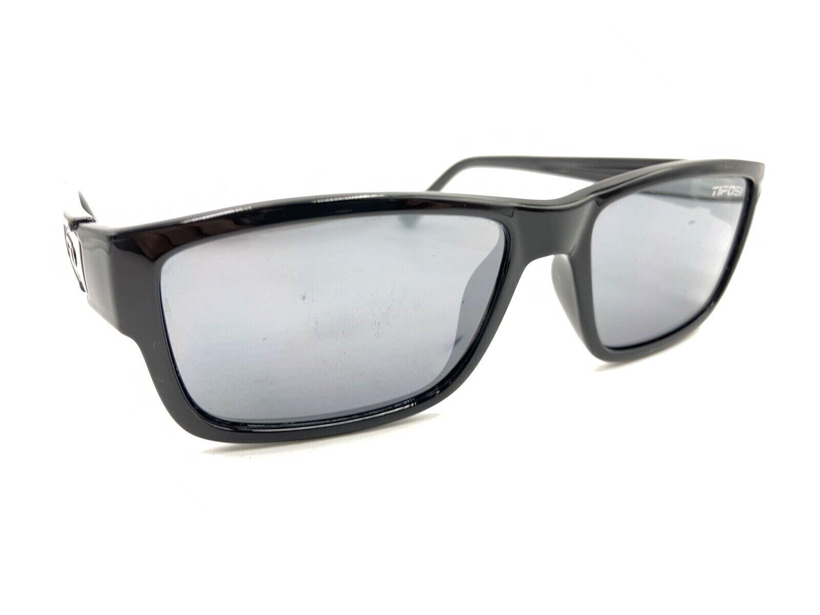 Tifosi Black Rectange Sunglasses Mirrored Gray Lens Designer 