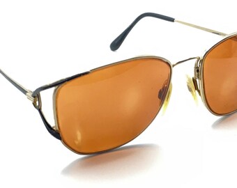 Bcbgmaxazria Sunglasses Resplendent Gold Sunglasses Frames  display picture 2