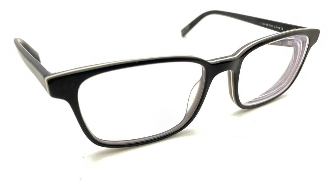 Warby Parker Wilkie XW 103 Black White Rectangular  display picture 3