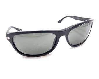 Persol 3156-S 9000/58 Gafas de sol polarizadas negras Lente gris 63-18 135 Italia