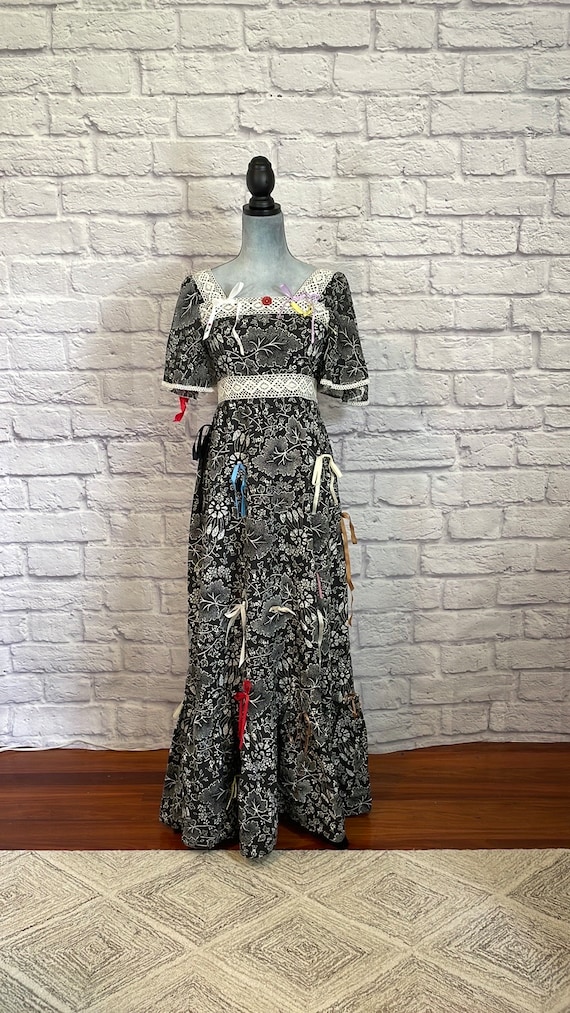 Vintage Unique Festival/Costume Dress