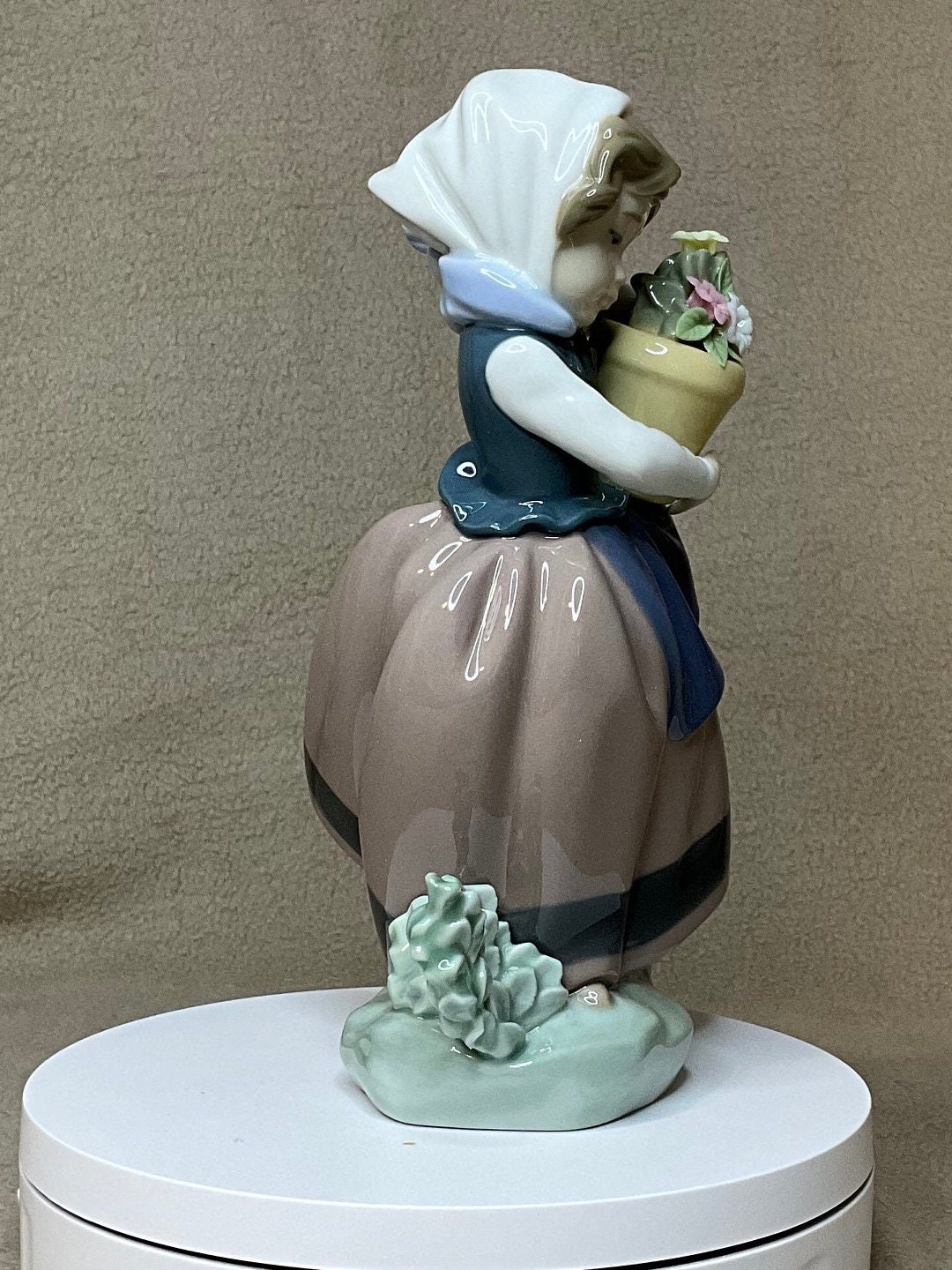 Lladro “spring is Here” #5223 - Etsy