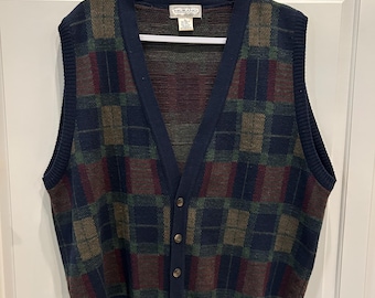Vintage 1940's WWII American Red Cross Wool Hand Knit Sweater Vest Looks Size XS Army Brown Green A.R.C. Arc Chapter 2 - Etsy Vintage 1940's WWII American Red Cross Wool Hand Knit Sweater Vest Looks Size XS Army Brown Green A.R.C. Arc Chapter 2 - Etsy