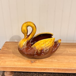Vintage Blue Mountain Pottery Swan Planter Harvest Gold Drip Glaze MCM