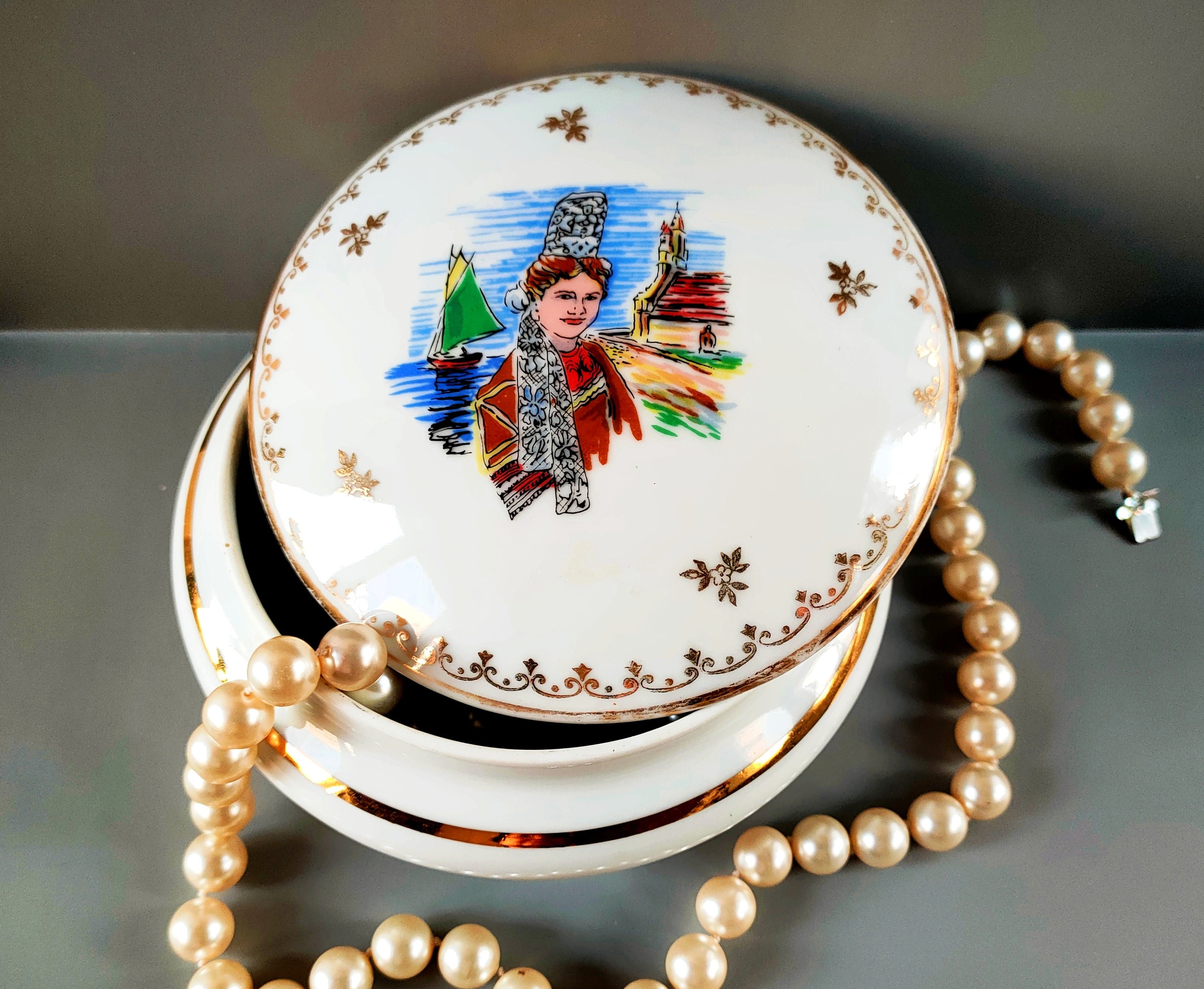 French vintage jewelry sale