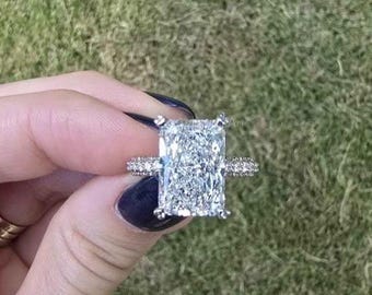HUGE 4.35 Carat E color VVS2 Clarity IGI CERTIFIED Elongated Radiant Cut Lab Grown Diamond Hidden Halo Engagement Ring 18k White Gold