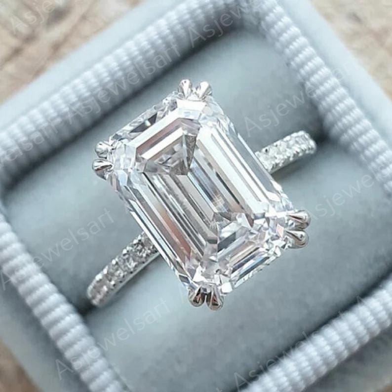 【4ct】最高級モアサナイト エメラルドカットリング 4 CT エメラルドカット モアッサナイト エンゲージリング、隠れた