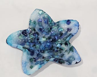 Handmade Resin Starfish Trinket Dish | Coastal Jewelry Holder | Beach-Themed Ring Dish | Unique Ocean-Inspired Home Décor