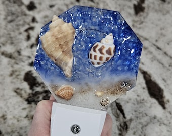 Coastal Resin Night Light – Dusk-to-Dawn Sensor, Beach House Decor
