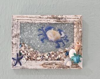 3D Crab Shell Coastal Wall Art: Resin & Seashell Frame