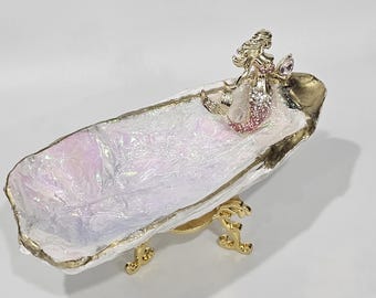 Iridescent Oyster Shell Trinket Dish, Resin-Finished Mermaid Jewelry Holder, Handmade Coastal Ring Dish