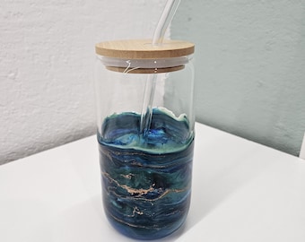 Epoxy Resin 16oz glass tumbler with lid and straw