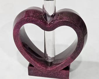 Handmade Resin Heart Propagation Vase | Plant Cutting Tube | Unique Bud Vase | Decorative Plant Lover Gift