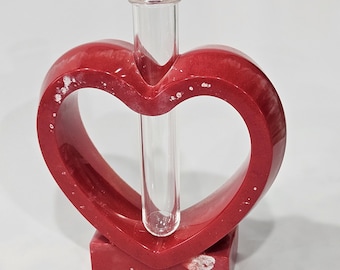 Handmade Resin Heart Propagation Vase | Plant Cutting Tube | Unique Bud Vase | Decorative Plant Lover Gift