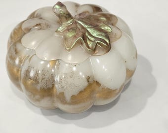 Handmade Resin Pumpkin Jar with Lid | Decorative Fall Container | Autumn Trinket and Jewelry Holder | Unique Seasonal Décor