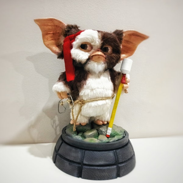 26cm (10,25") Furry Gizmo Rambo Figure, Gremlins inspired 3D print Toy, Realistic Gizmo Plush Statue, Gift for Mogwai Fans