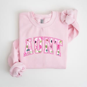 Sudadera de tía, camiseta de tía, regalo para tía, camiseta de tía con letras universitarias, anuncio de nuevo bebé, sudadera floral para tía, regalo para cuñada