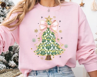 Christmas Sweatshirt for Women Christmas Tree Shirt Cute Christmas Tshirt Holiday tee with pink Coquette bow Shirt Coquette Christmas Shirt
