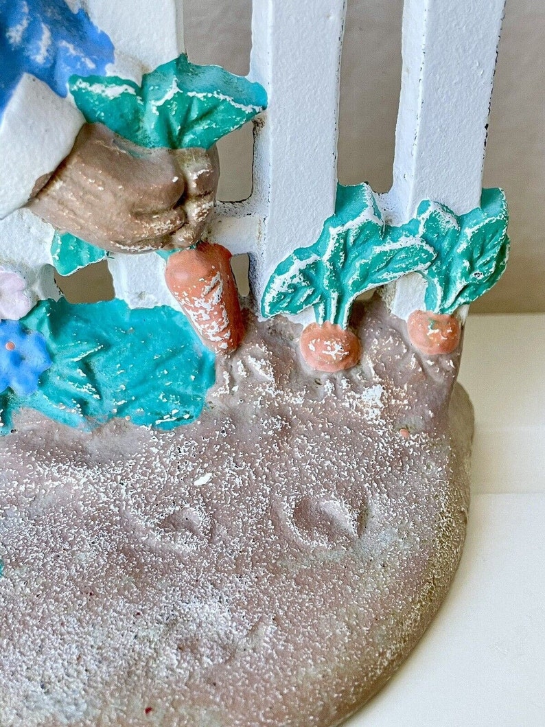 Peter rabbit cast iron door stop vintage 70s 80s midwest importers of