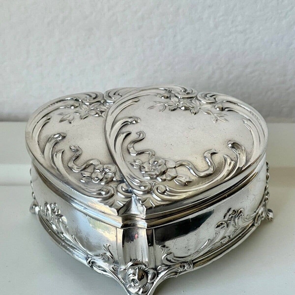 Vintage JB Jennings Brothers Double Heart Jewelry Casket/Box Silver Plate Art Nouveau Style 4"