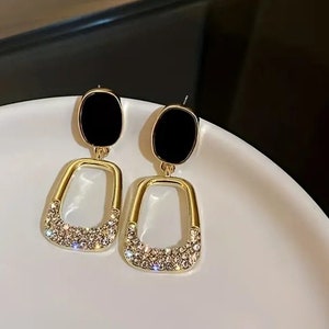 Geometric Earrings Personality Stud Earrings Female Summer Niche Design