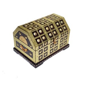 Decorative hand carved Wooden Brass chest box, handmade wooden treasure chest Storage trunk, medium size beautiful house warming gift
