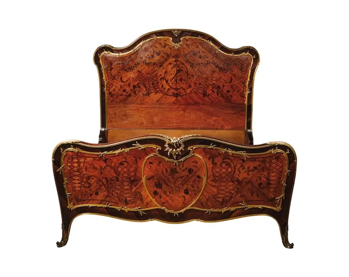 Marquetry Gilt Bronze-Mounted Mahogany red 20th Century King Size Bed Handmade Low post High quality Bohemian Rococo Style Bed Frame