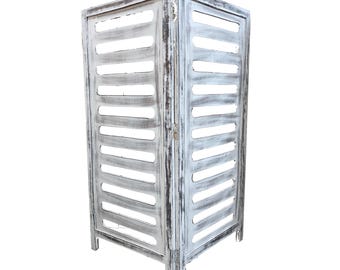 Rustic white Wooden Folding Divider, Solid Wood Horizontal cut Partition, Handmade Self standing separator up to 7 feet