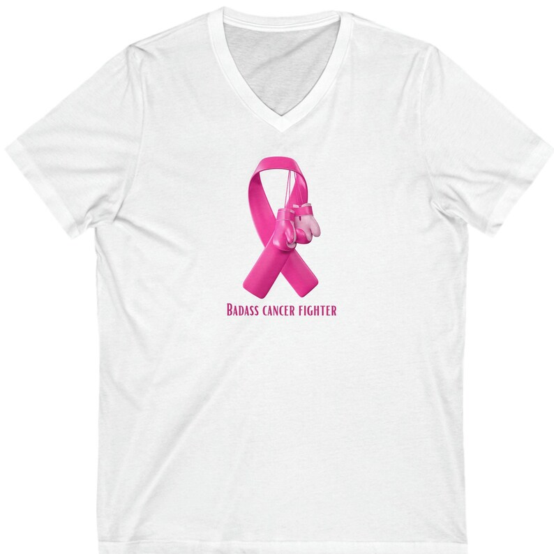Badass Breast Cancer Fighter V-Neck T-shirt, combattant du cancer, guerrier du cancer, encouragement contre le cancer, chemise cadeau contre le cancer, encouragement contre le cancer White