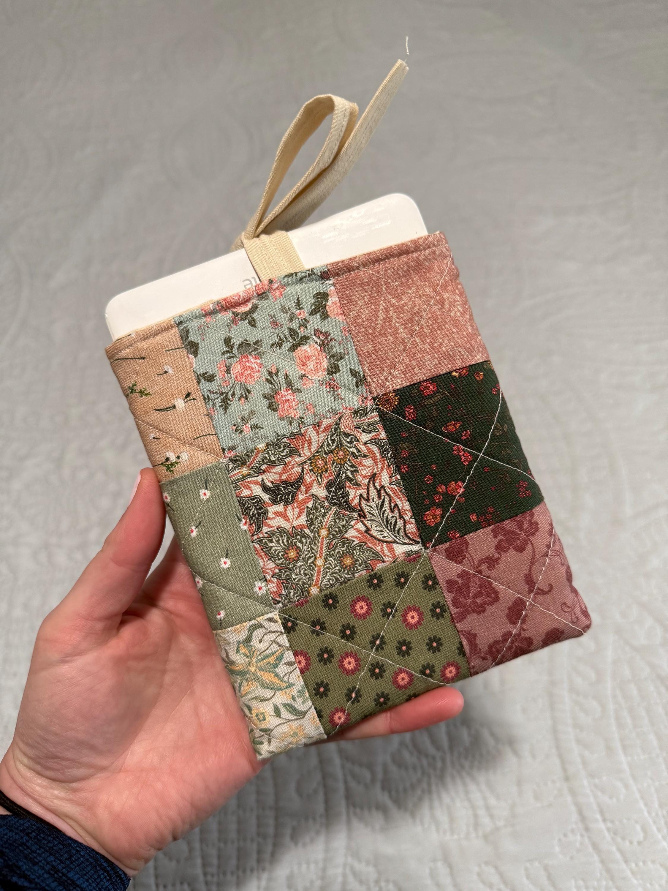 Quilted Cottagecore E Reader Kindle Sleeve with Tie Closure
