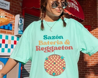 Sazon Bateria Reggaeton Shirt, Latina Latino Tshirt, Spanish Funny Phrase, Puerto Rico Tee, Bilingual teacher shirt, Maestra Bilingue Top