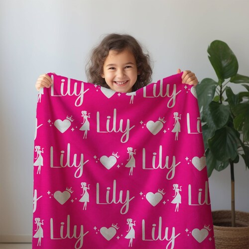 Couverture personnalisée avec prénom Barbie, couverture personnalisée pour bébé/enfants/jeunes/adultes, couverture en flanelle personnalisée, cadeau personnalisé, cadeau de Noël pour petits-enfants