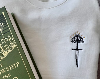 Der König von Gondor Aragorn inspirierter bestickter Pullover / Herr der Ringe Sweatshirt / T-shirt / Stickerei Geschenk