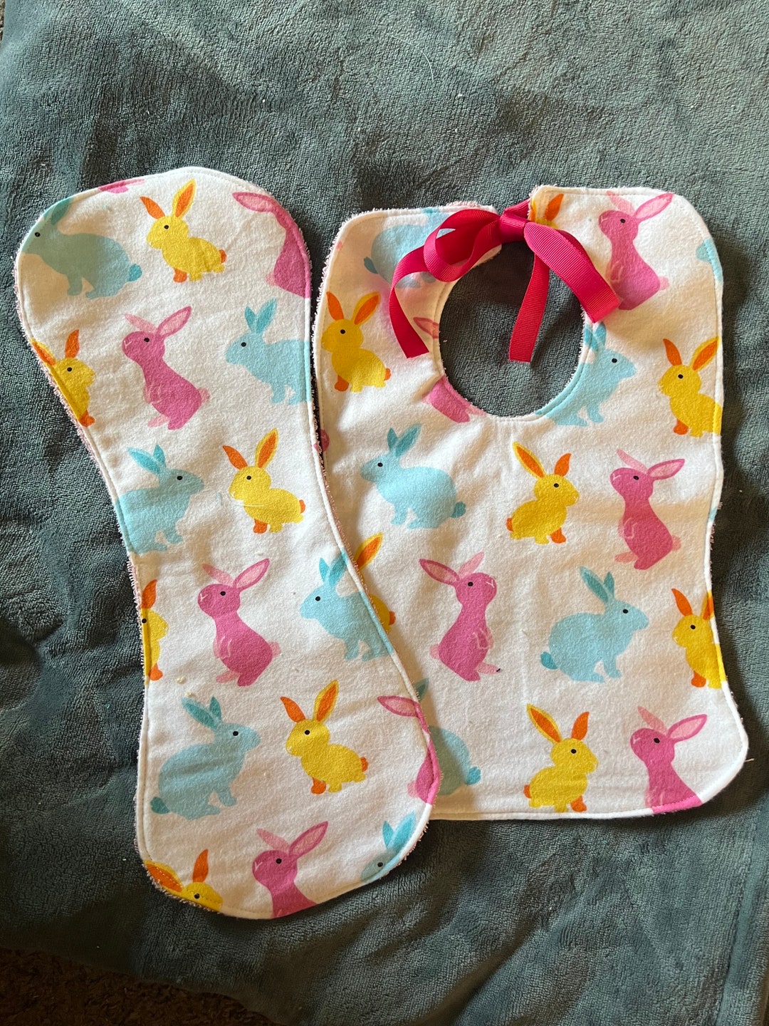 3 Martha's Bunny Print Drooler Bib & Burp Cloth Set main image 0
