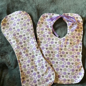 FREE SHIPPING! Purple and grey Heart Baby bib and burp cloth set, soft flannel with Terry cloth backing, super absorbent!