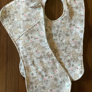 FREE SHIPPING! Hipo baby bib and burp cloth set made with soft flannel and backed with Terry cloth, super absorbent